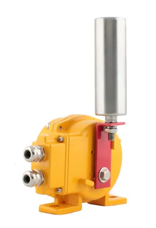 Датчик контроля схода ленты в алюм. корпусе, -40...+75С, 250 VAC, 10 A, IP65, 2 релейных выхода, материал контактного ролика - нерж. сталь