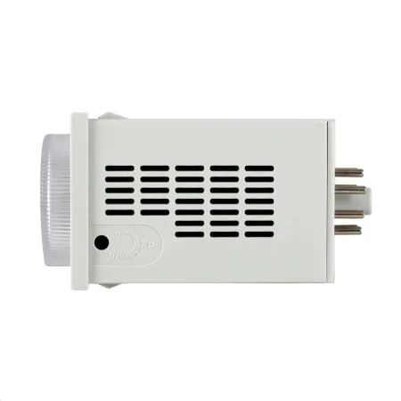 Температурный контроллер с аналоговым управлением, 48х48х82 мм,вход Pt100, 0...400C, выход реле, ON/OFF, 230VAC, электросоединение под розетку 8pin